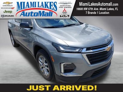 Used 2023 Chevrolet Traverse LS