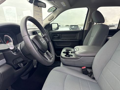 Used 2018 RAM 1500 Express w/ Express Value Package image 11