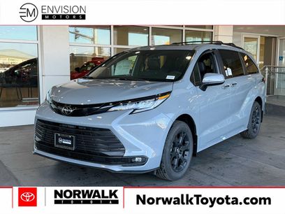 New 2026 Toyota Sienna XLE Woodland Edition