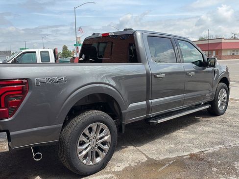 Used 2025 Ford F150 Lariat w/ Equipment Group 502A High image 30