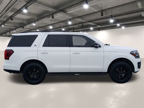 Used 2022 Ford Expedition Timberline image 17
