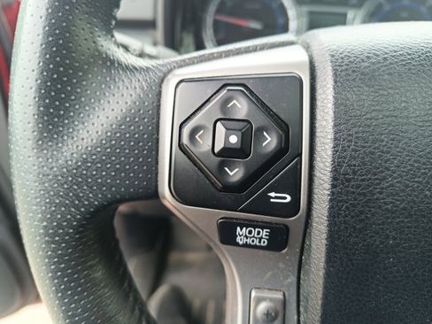 Used 2018 Toyota 4Runner Limited image 9