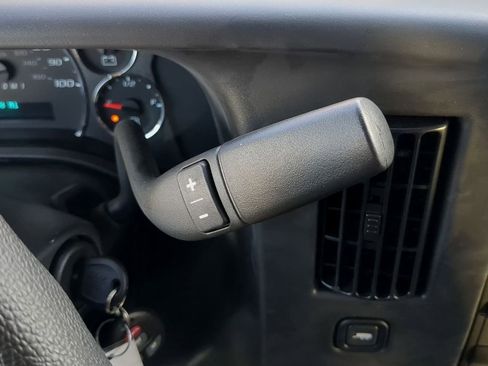 New 2025 GMC Savana 2500 w/ Driver Convenience Package image 17