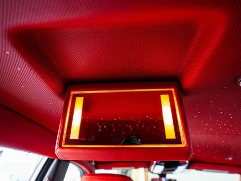 Used 2022 Rolls-Royce Phantom Sedan image 66