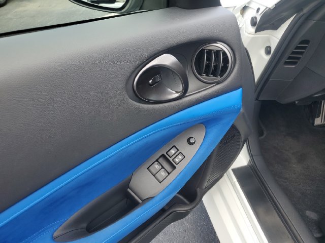 Used 2024 Nissan Z Performance w/ Floor Mat Package RWD image 9