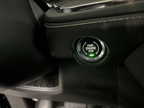 New 2025 Chevrolet Suburban Premier image 17