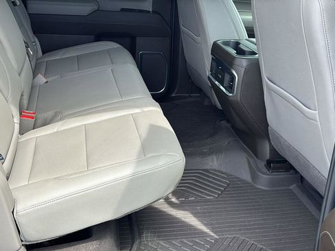 Certified 2024 Chevrolet Silverado 1500 LTZ AWD/4WD image 19