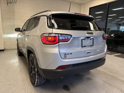 New 2026 Jeep Compass Latitude image 16
