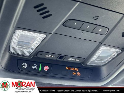 Used 2024 Buick Enclave Essence w/ Sport Touring Edition FWD image 29