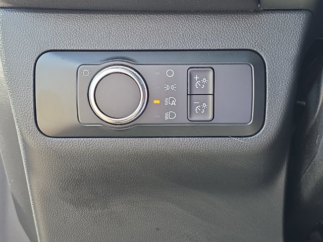 Used 2021 Ford Escape SE FWD image 19