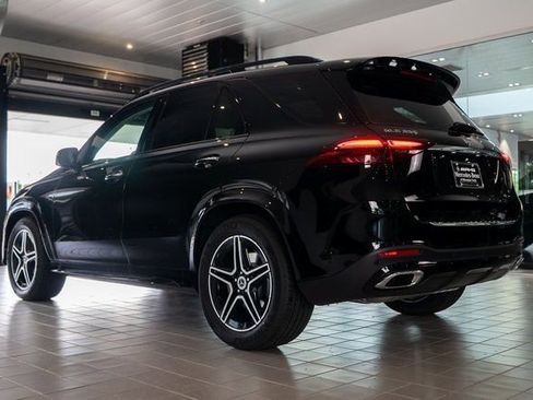 Used 2026 Mercedes-Benz GLE 350 4MATIC image 4