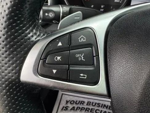 Used 2018 Mercedes-Benz C 300 Sedan image 30