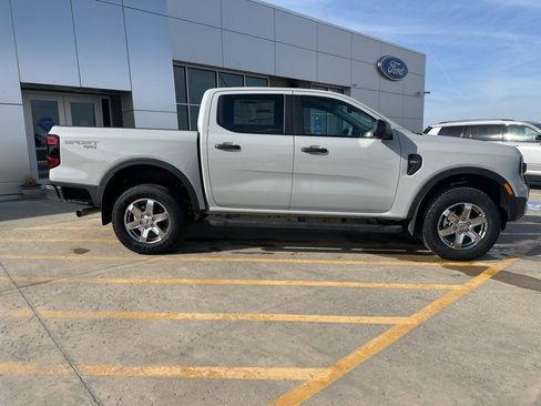 New 2026 Ford Ranger XLT w/ Equipment Group 301A High image 9