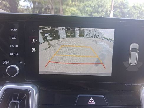 Used 2022 Kia Sorento SX FWD image 18