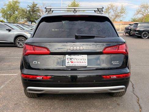 Used 2018 Audi Q5 2.0T Premium Plus w/ Premium Plus Package AWD/4WD image 5