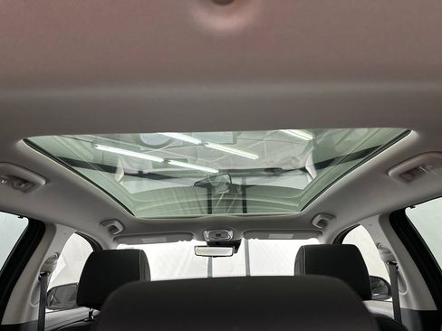 Used 2024 Hyundai Ioniq 5 Limited AWD/4WD image 22