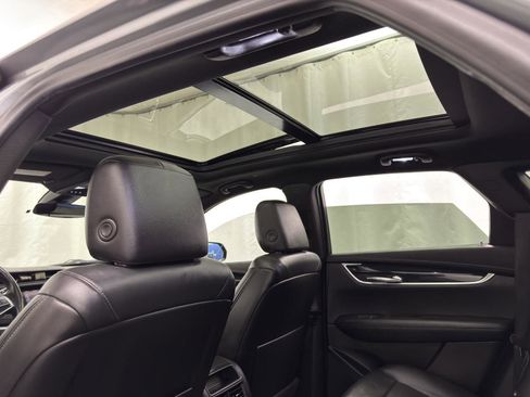 Used 2022 Cadillac XT5 Premium Luxury image 29