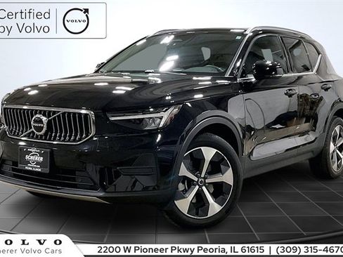 Certified 2024 Volvo XC40 B5 Core image 1