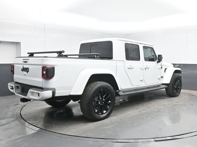 Used 2021 Jeep Gladiator Overland AWD/4WD image 10