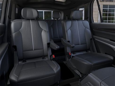 New 2026 Cadillac Vistiq Sport image 17