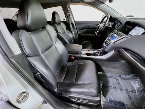 Used 2016 Acura TLX V6 w/ Technology Package FWD image 28