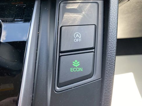 Used 2022 Honda CR-V EX image 33
