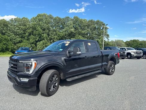 Used 2023 Ford F150 Lariat w/ Equipment Group 502A High AWD/4WD image 3