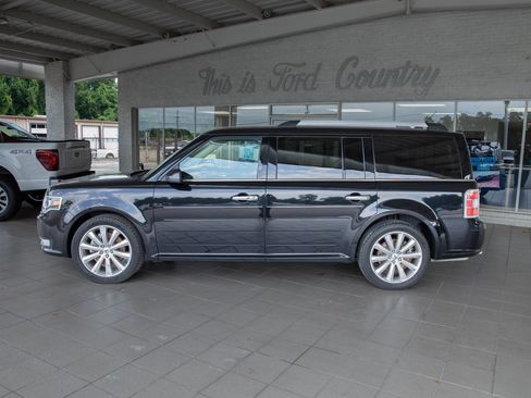 Used 2019 Ford Flex Limited w/ Equipment Group 301A FWD image 3