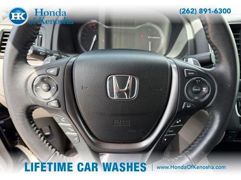 Used 2023 Honda Ridgeline RTL image 11