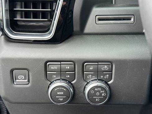 New 2026 GMC Sierra 1500 Denali AWD/4WD image 21
