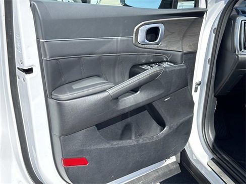 New 2026 Kia Sorento SX image 11