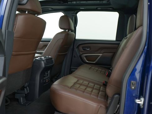 Used 2024 Nissan Titan Platinum Reserve w/ Moonroof Package AWD/4WD image 17