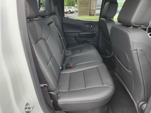 Used 2026 Chevrolet Colorado LT w/ LT Convenience Package AWD/4WD image 19