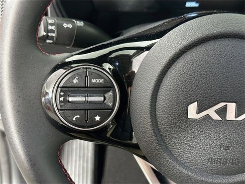 Used 2025 Kia Soul GT-Line image 22