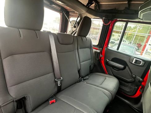 Used 2020 Jeep Wrangler Unlimited Sport AWD/4WD image 42
