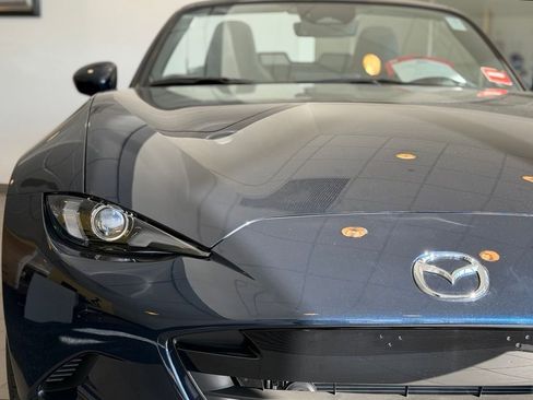 New 2025 MAZDA MX-5 Miata Grand Touring w/ Appearance Package image 4