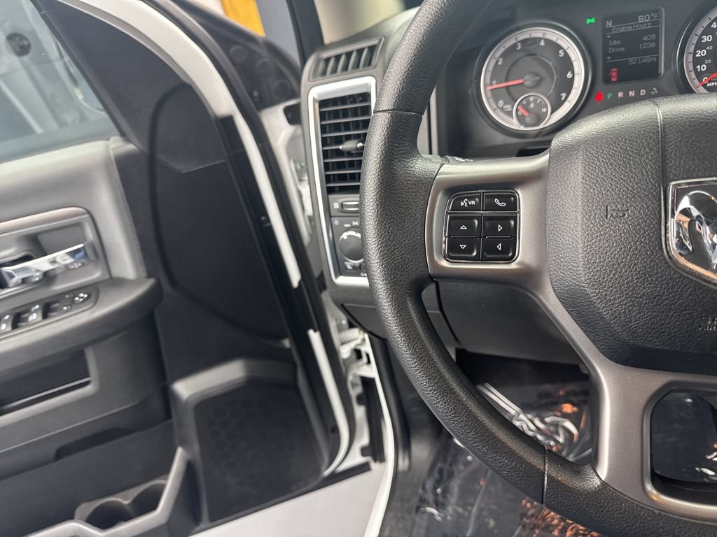 Used 2023 RAM 1500 Classic SLT AWD/4WD image 26