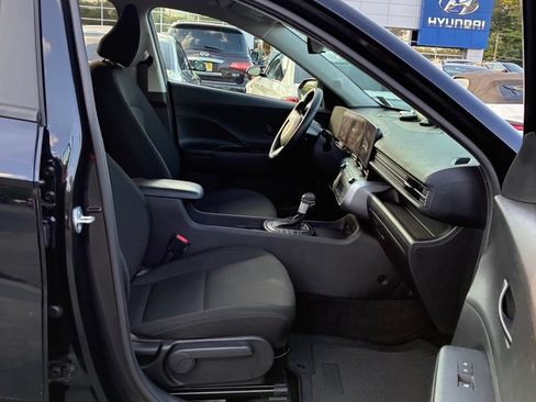 Used 2024 Hyundai Kona SEL FWD image 21