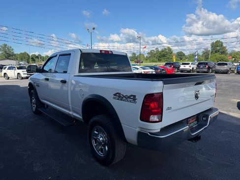 Used 2018 RAM 2500 Tradesman w/ Chrome Appearance Group AWD/4WD image 7