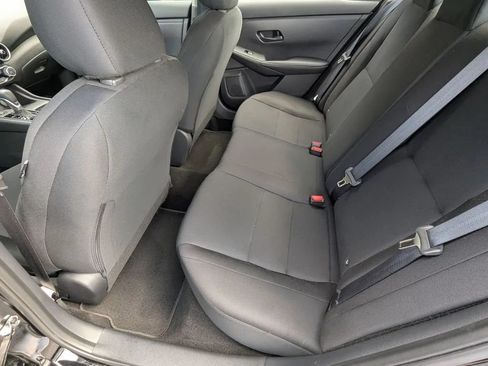 Certified 2025 Nissan Sentra S FWD image 17