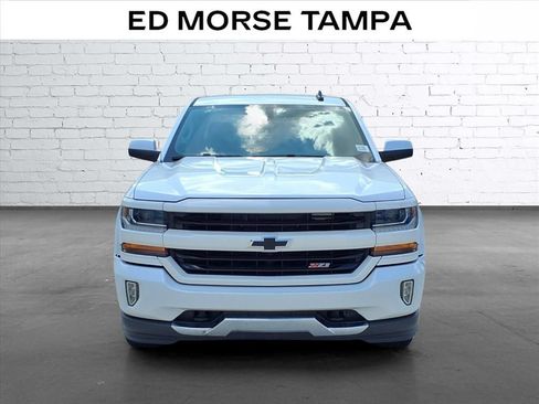 Used 2018 Chevrolet Silverado 1500 LT w/ All Star Edition AWD/4WD image 6