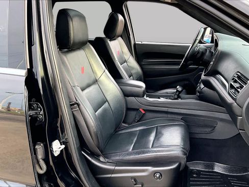 Used 2022 Dodge Durango R/T RWD image 9