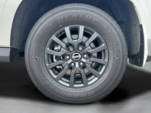 New 2026 Nissan Armada SV image 6