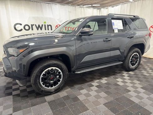 Used 2026 Toyota 4Runner TRD Off-Road Premium AWD/4WD image 4