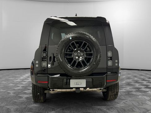 New 2026 Land Rover Defender 110 S AWD/4WD image 4