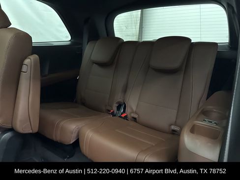 Used 2026 Mercedes-Benz GLS 450 4MATIC image 25