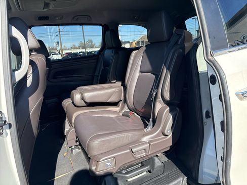 Used 2018 Honda Odyssey EX-L image 15