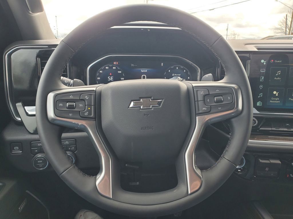 New 2026 Chevrolet Silverado 1500 RST w/ Rally Edition AWD/4WD image 15