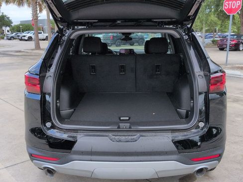 New 2026 Chevrolet Blazer LT w/ Midnight/Sport Edition FWD image 22