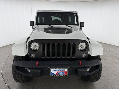 Used 2017 Jeep Wrangler Unlimited Rubicon AWD/4WD image 2